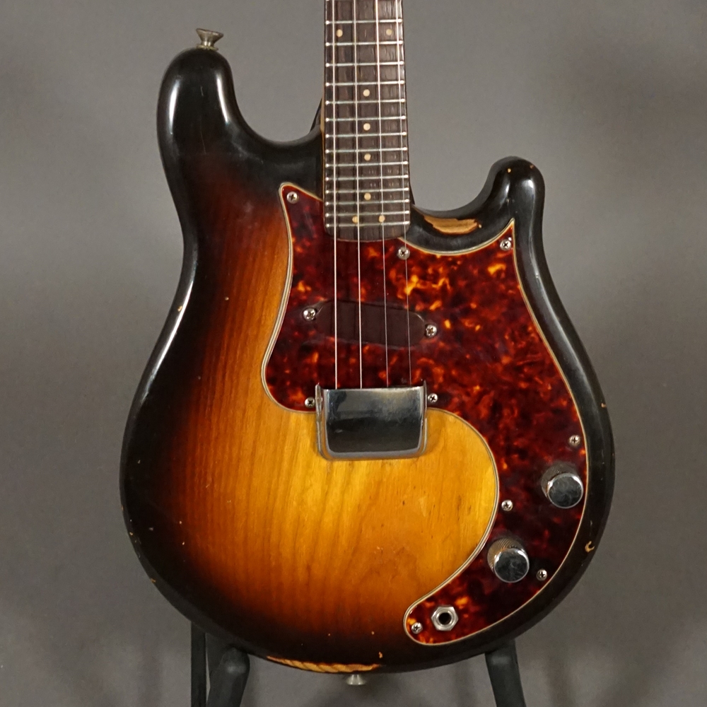 Used Fender Mandocaster