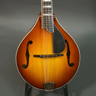 Eastman MDO605-GB Octave Mandolin