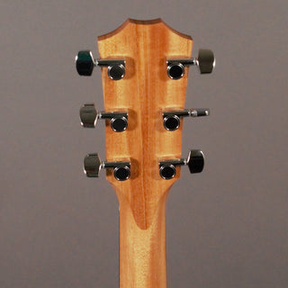 Taylor 212ce