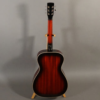 Beard Legacy R Roundneck