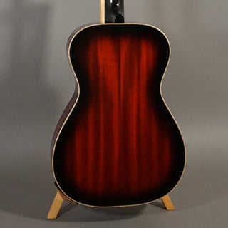 Beard Legacy R Roundneck