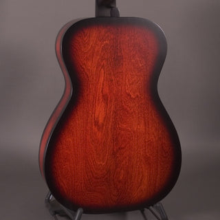Beard Radio Standard R Model Roundneck