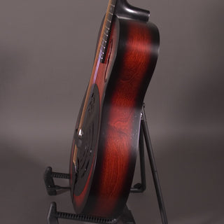Beard Radio Standard R Model Roundneck