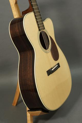 Collings OM2 E Cutaway
