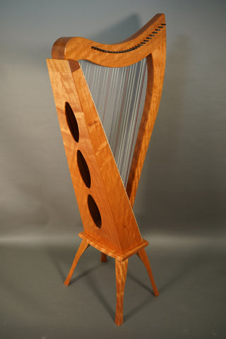 Dusty Strings FH26 Figured Cherry w/Camac levers