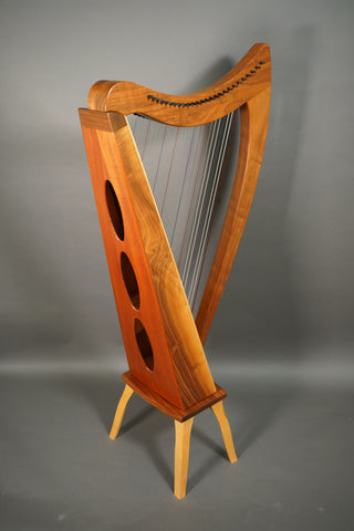 Used Dusty Strings FH26 Walnut