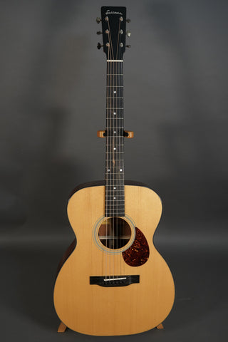Eastman E1 OM-DLX