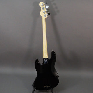 Used Fender American Professional Jazz Bass