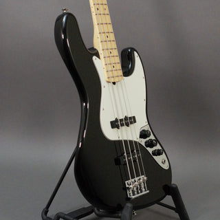 Used Fender American Professional Jazz Bass