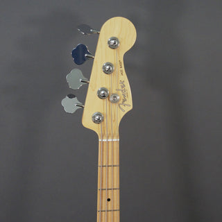 Used Fender American Professional Jazz Bass