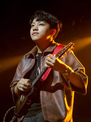 Oct 10: Reinventing the Ukulele: A Modern, Percussive, Fingerstyle Approach with Feng E