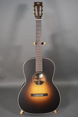 Iris Guitars RCM-000 Dark Burst