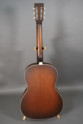 Iris Guitars RCM-000 Dark Burst