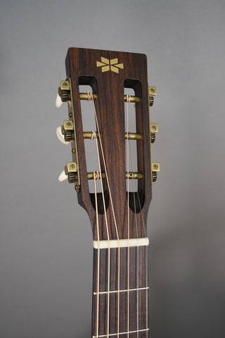 Iris Guitars RCM-000 Dark Burst