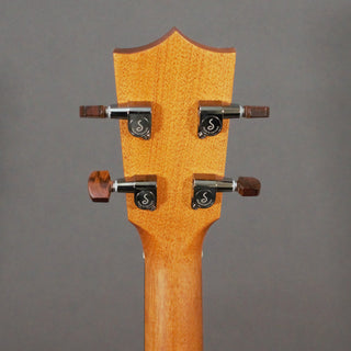 Kamaka HF-3 D2