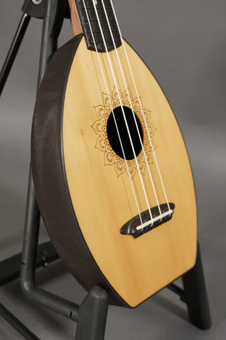 Flea Concert, Natural Lotus
