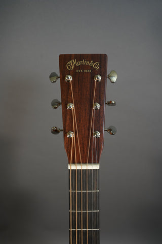 Martin 00-18
