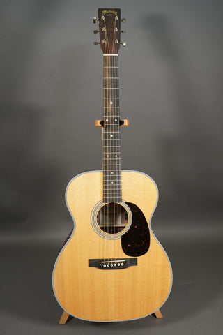 Martin 000-13E Retro Walnut