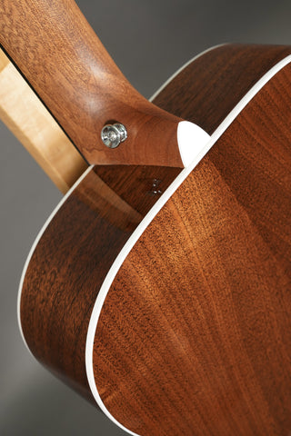 Martin 000-13E Retro Walnut