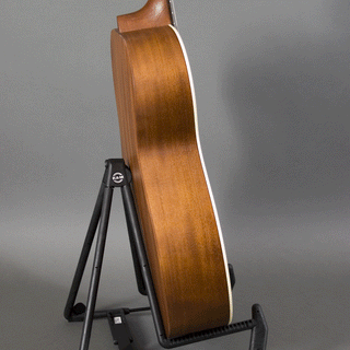 Martin 000-17 Whiskey Sunset