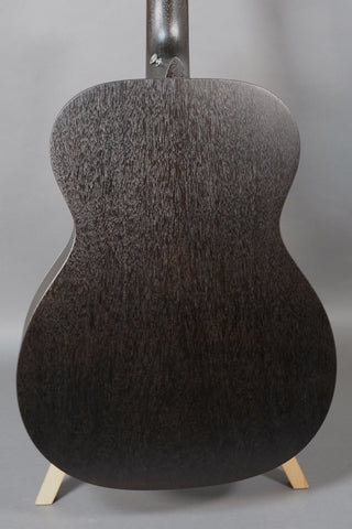 Martin 000-17E Black Smoke