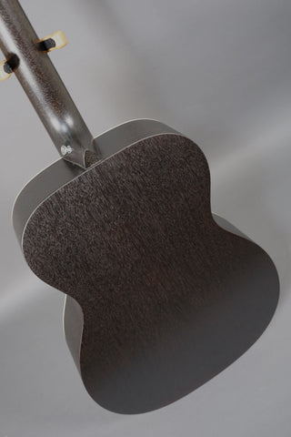 Martin 000-17E Black Smoke