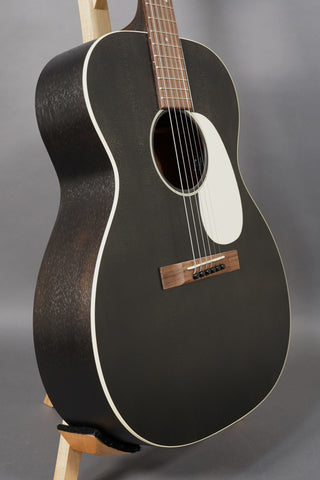 Martin 000-17E Black Smoke
