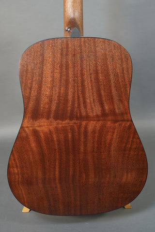 Martin D-10E