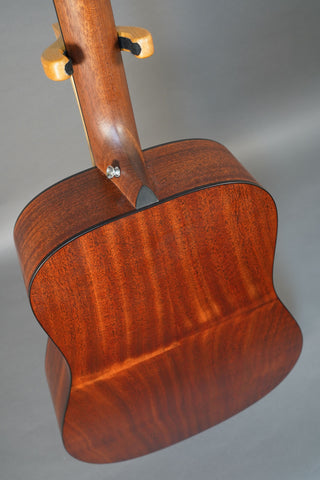 Martin D-10E