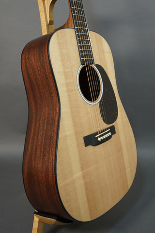 Martin D-10E