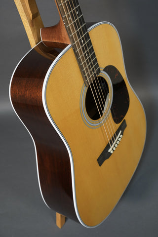 Martin D-13E Retro Walnut