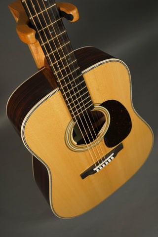 Martin D-28E Modern Deluxe