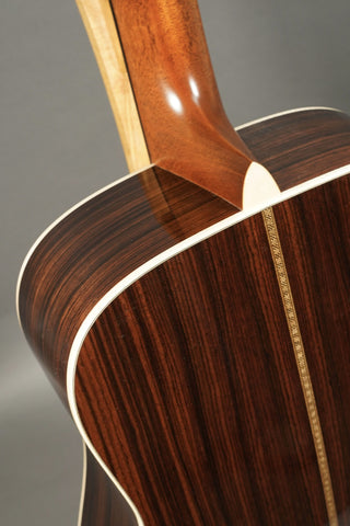 Martin D-28E Modern Deluxe