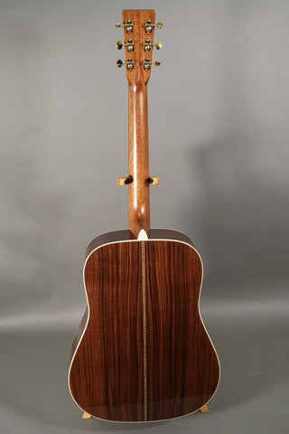 Martin D-28 Modern Deluxe