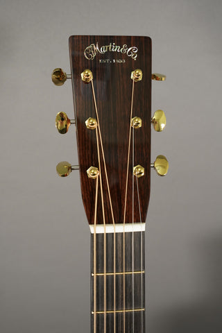 Martin D-28 Modern Deluxe