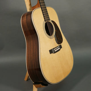 Martin D-28E Modern Deluxe