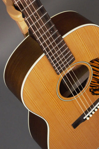 Iris Guitars OG Natural