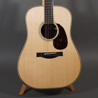 Santa Cruz D, Sitka Top