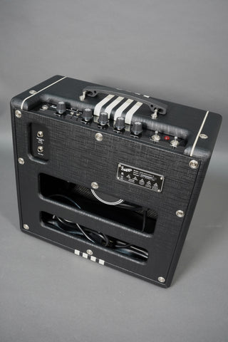 Supro Delta King 10 Black/Cream