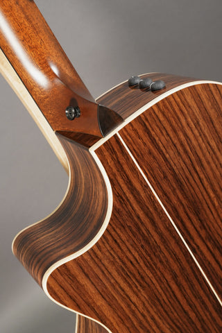 Taylor 814ce