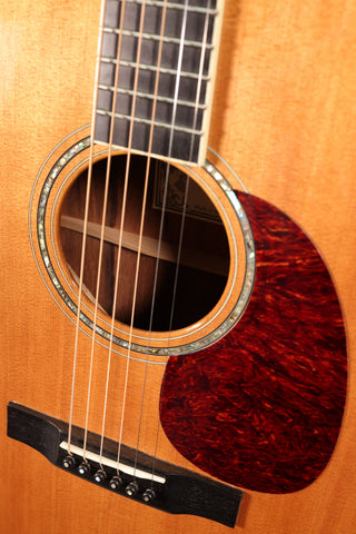 Used Larrivee L-09