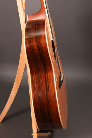 Used Larrivee L-09