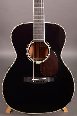 Used Santa Cruz OM Mahogany, Black