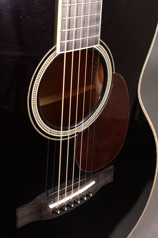 Used Santa Cruz OM Mahogany, Black