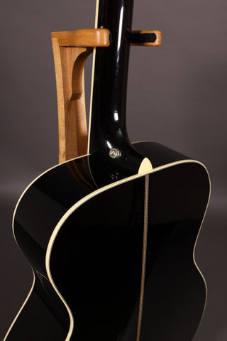 Used Santa Cruz OM Mahogany, Black
