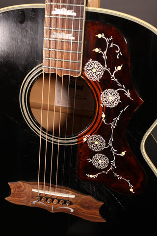 Used Gibson J-200 Artist (1978)