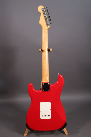 Used Fender ST-362V