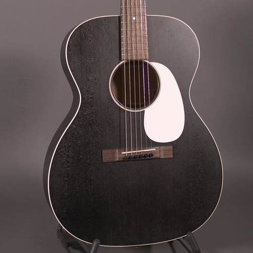 Martin 000-17E Black Smoke