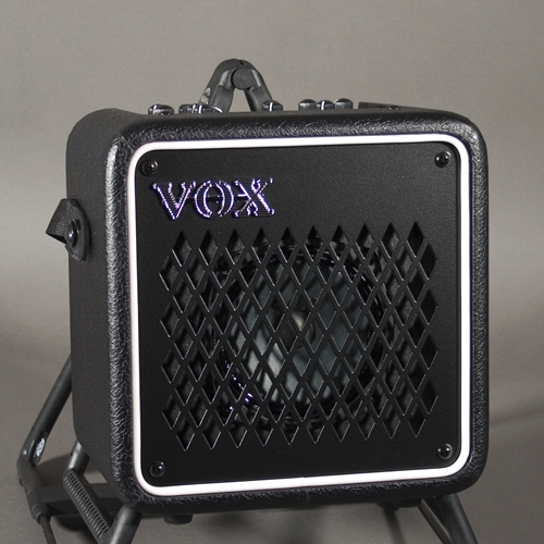 Dusty Strings - Vox Mini Go 3