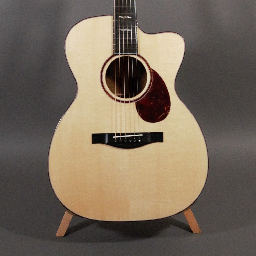Eastman L-OMCE-QS